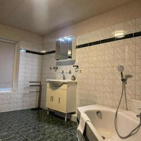 Og Haus Gross Floete *